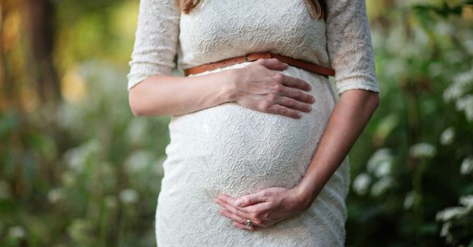 How Chiropractic Care During Pregnancy Helps Expecting Moms Stay Pain-Free